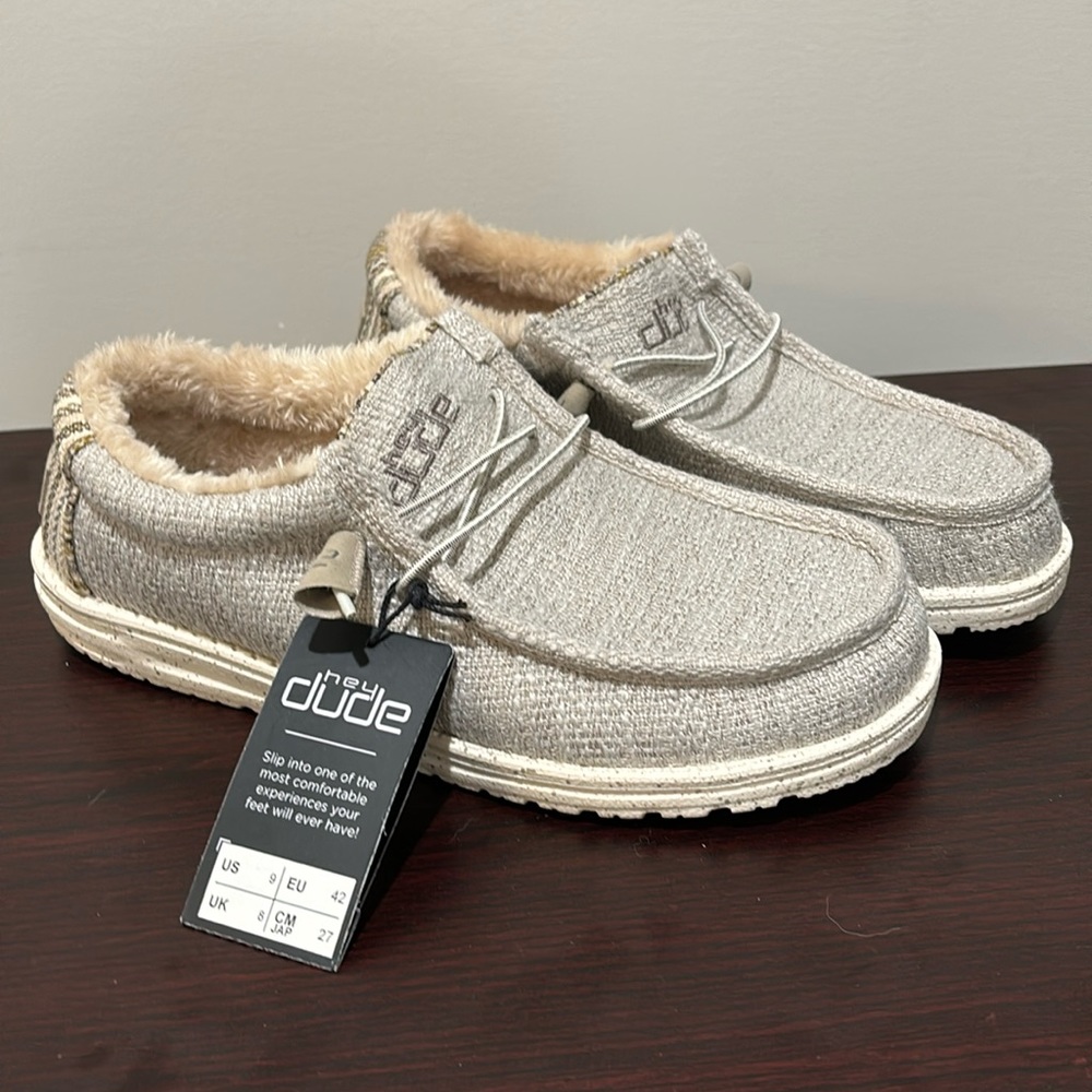 Hey Dude Beachcombers